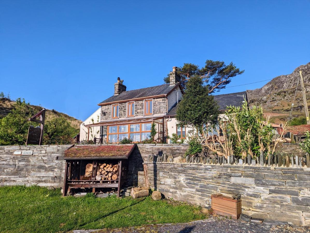 Bryn Elltyd Eco House Pension Blaenau Ffestiniog Buitenkant foto