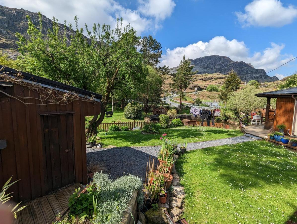 Bryn Elltyd Eco House Pension Blaenau Ffestiniog Buitenkant foto