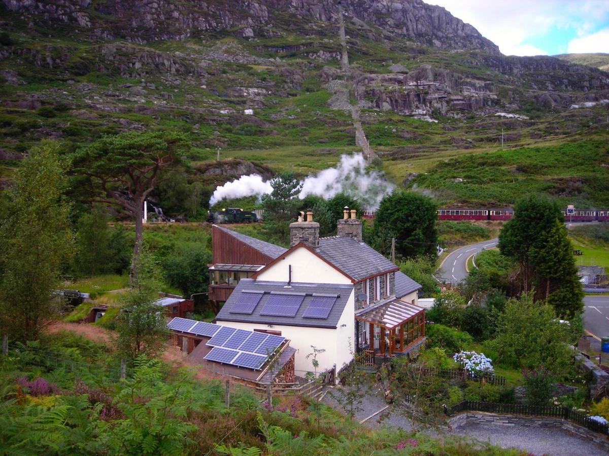 Bryn Elltyd Eco House Pension Blaenau Ffestiniog Buitenkant foto