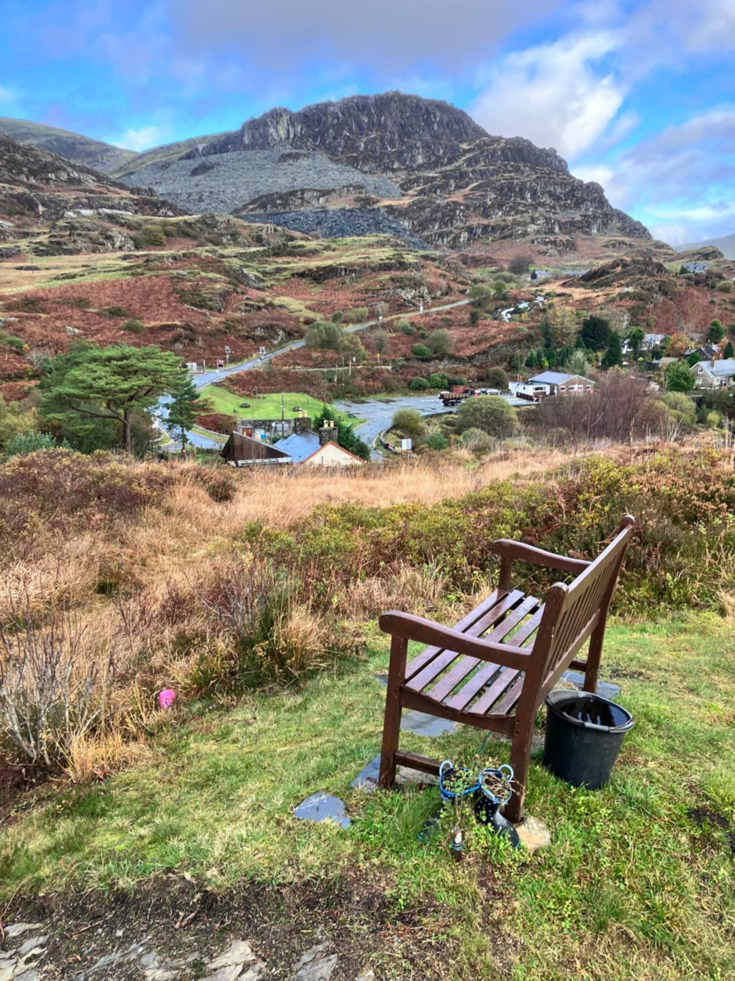 Bryn Elltyd Eco House Pension Blaenau Ffestiniog Buitenkant foto
