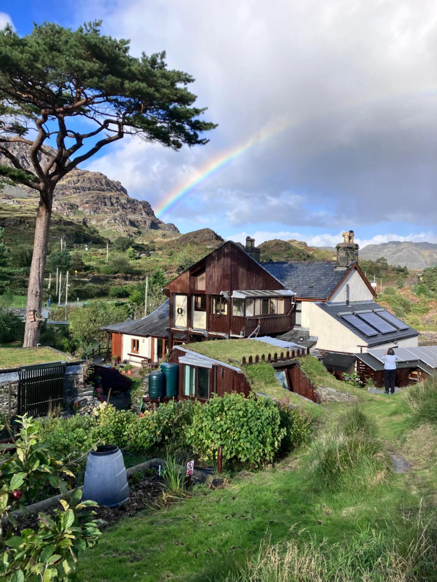 Bryn Elltyd Eco House Pension Blaenau Ffestiniog Buitenkant foto